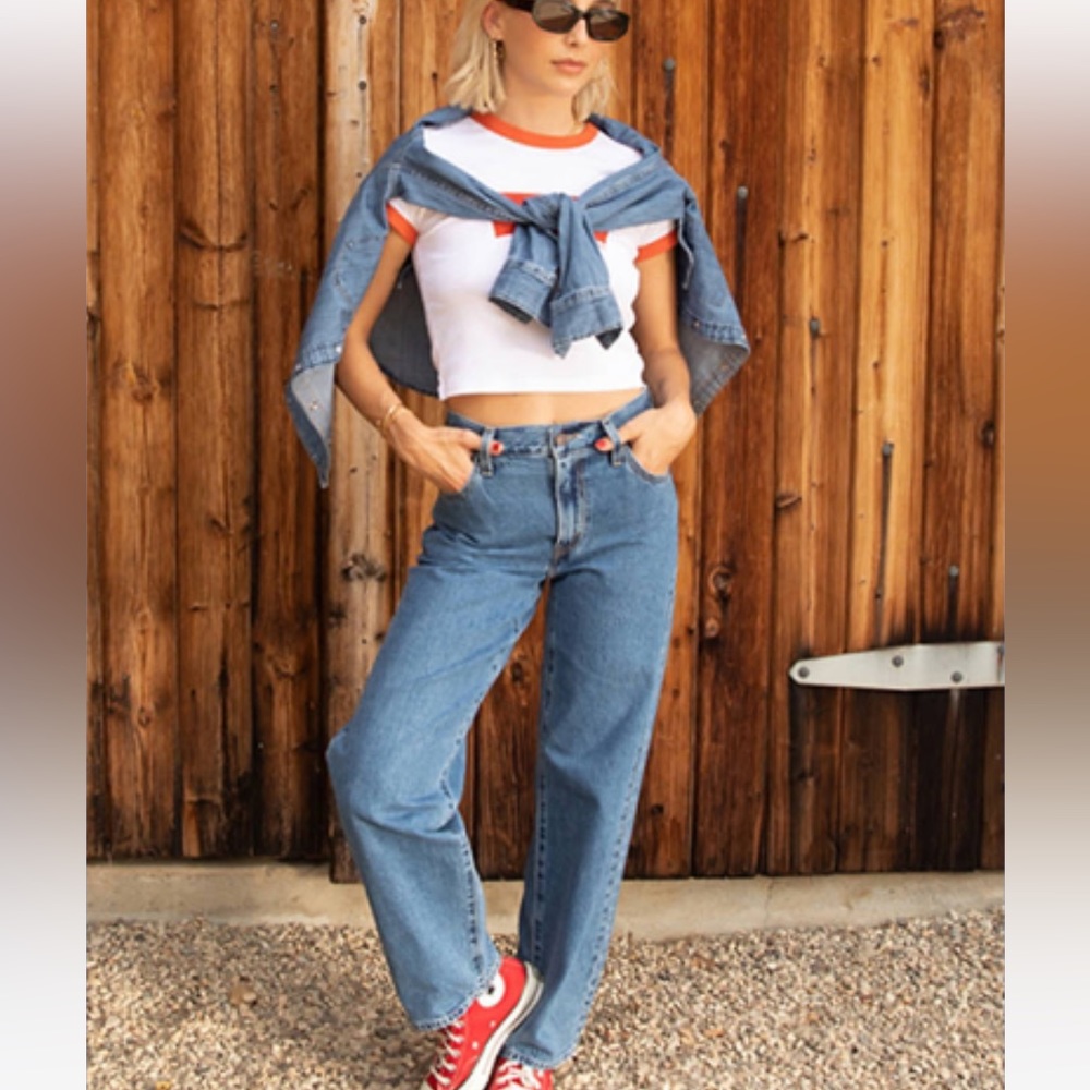 baggy dad levi’s jeans